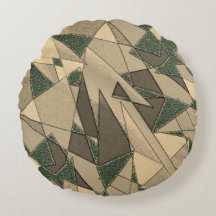 Corte triangular bege em 'fundo verde escuro'