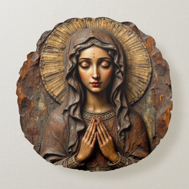 Almofada Redonda Devoção Esculpida Maria de Madeira (Frente)