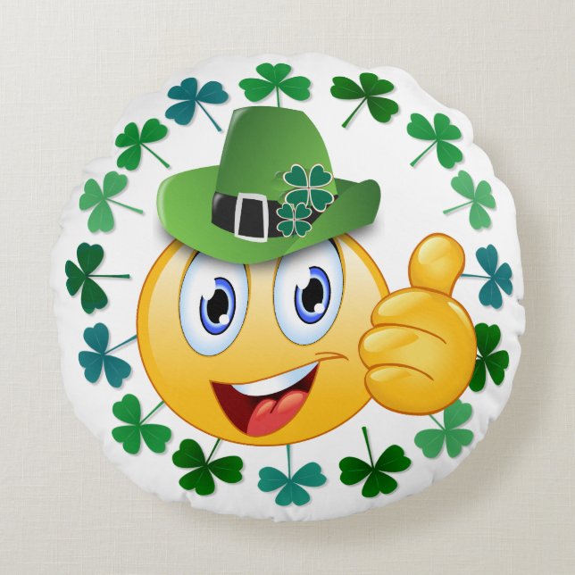 Almofada Redonda Emoji Bastante Irlandês com Shamrock (Frente)