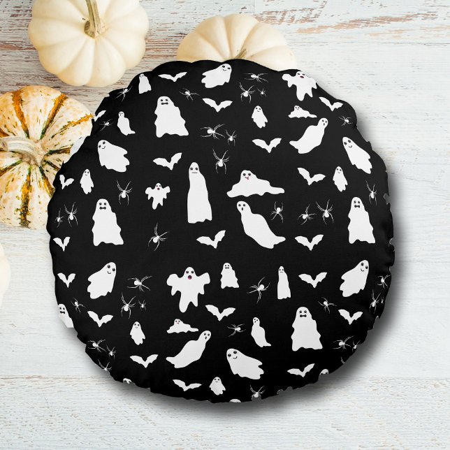 Almofada Redonda Fantasma, Morcegos e Aranhas, Padrão de Halloween (Cute Ghost, Bats & Spiders Halloween Pattern Round Pillow)