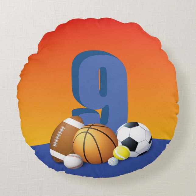 Almofada Redonda Garoto 9º Aniversário de Esportes (Frente)