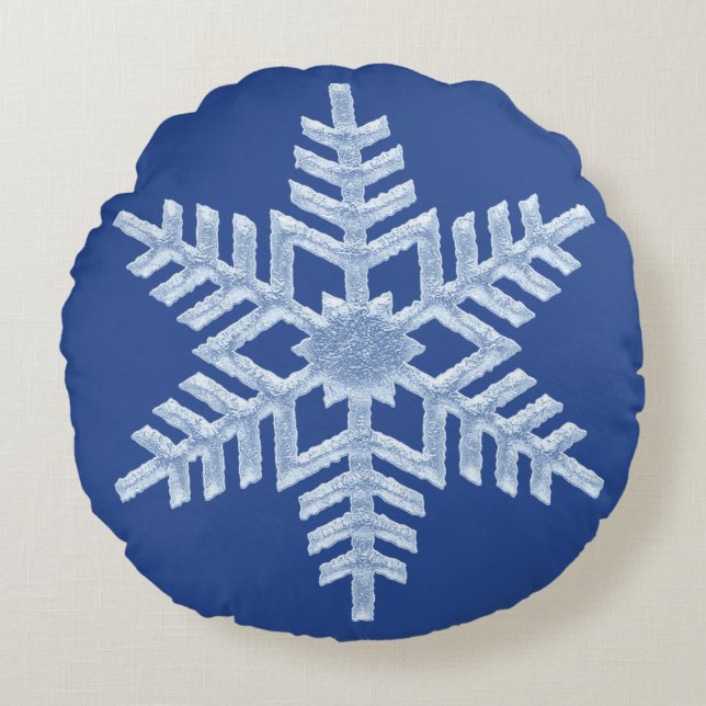 Almofada Redonda Icy Frozen Christmas Snowflake em Deep Blue (Frente)