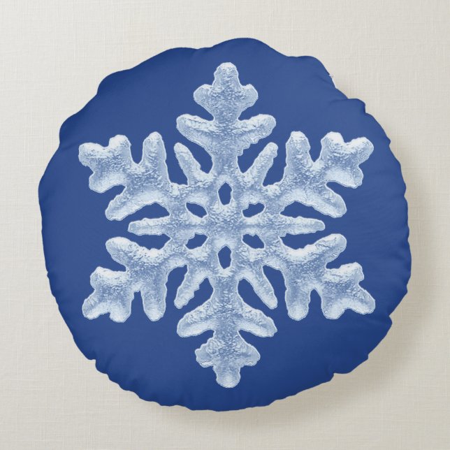 Almofada Redonda Icy Frozen Christmas Snowflake em Deep Blue (Verso)