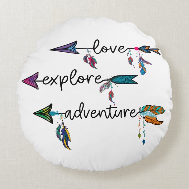 Almofada Redonda Love Explore Adventure Arrow Tribal Boho Design (Frente)