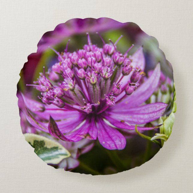 Almofada Redonda Magia requintada de flores #1 (Frente)