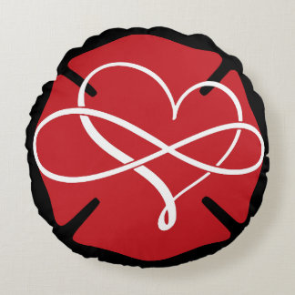 ALMOFADA REDONDA MALTESE CRUZA COM CORAÇÃO E INFINIDADE