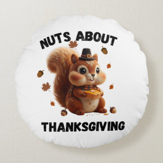 Almofada Redonda Nuts About Pie – Cute Yarn Squirrel Thanksgiving 