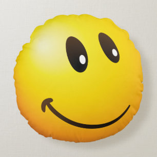 Almofada Redonda olhando o emoji