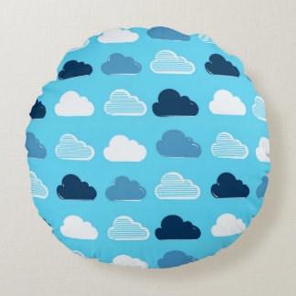 Almofada Redonda Padrão de Nuvens Mínimas – Vibrações de Céu Azul