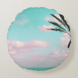 Almofada Redonda Praia Tropical, Vista Oceânica, Nuvens Rosa, Palma