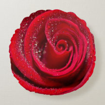 "Rosa Garden Serenity: Round Travesseiro Design"