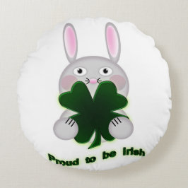 Almofada Redonda Rua. Patricks Bunny Orgulha ser irlandês Shamrock