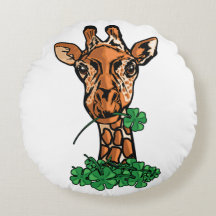 Rua. Patricks Day Giraffe