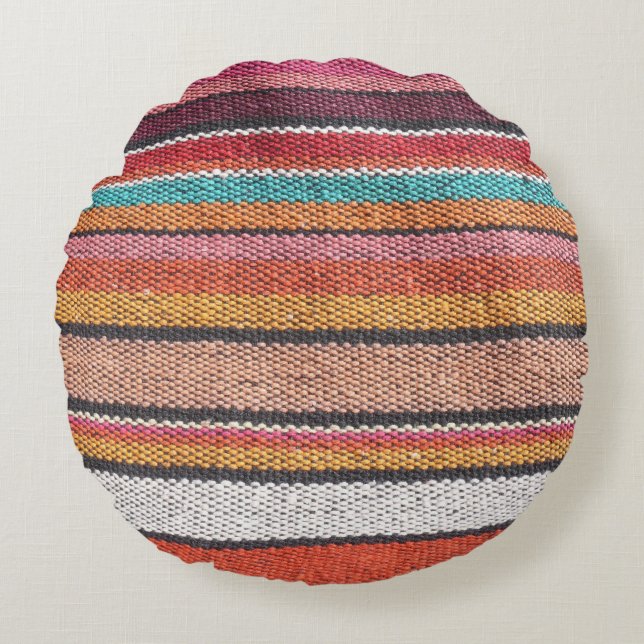 Almofada Redonda Rug Richness: Texturas mexicanas no Peru (Frente)