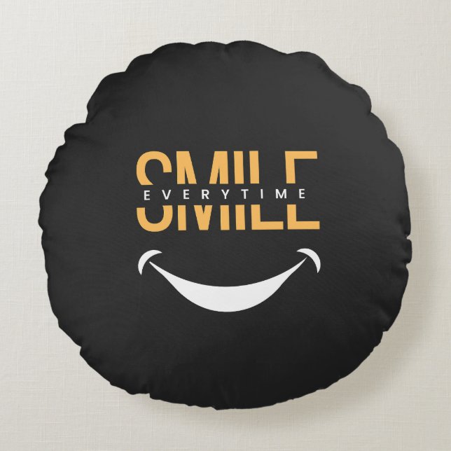 Almofada Redonda Smile Everytime – Spread Positive Vibes Anywhere (Frente)