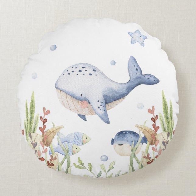 Almofada Redonda Sob o Mar Nursery Decor, Baleia (Frente)