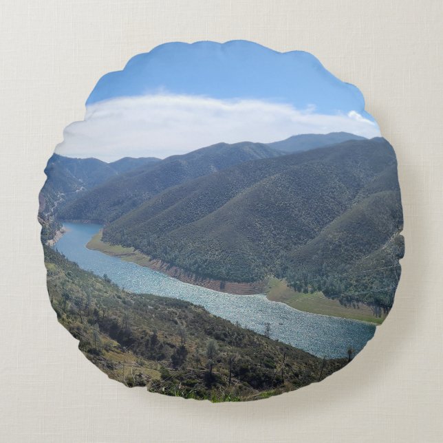 Almofada Redonda testing the hard stuff (Frente)