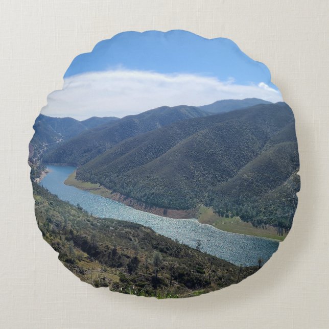 Almofada Redonda testing the hard stuff (Frente)