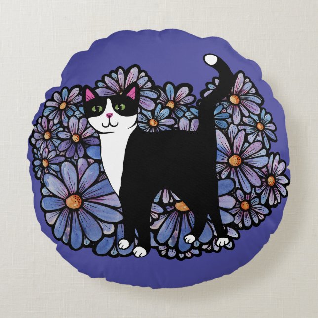 Almofada Redonda Tuxedo Cat Daisies Roxo (Frente)