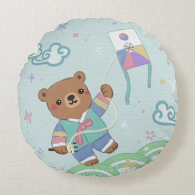 Almofada Redonda Urso de Teddy em Hanbok: Voando de Kite (Frente)