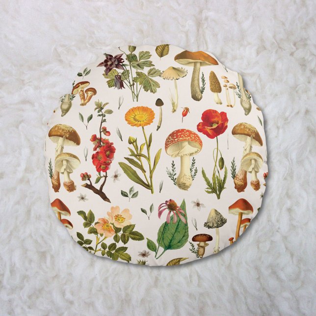 Almofada Redonda Vintage Mushroom e Wildflower Pattern (In situ)