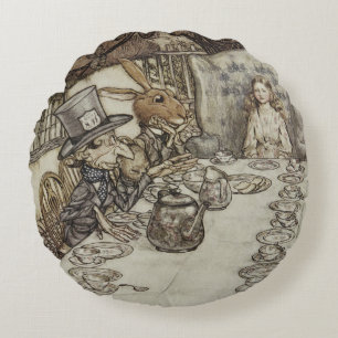 Almofada Redonda Vintage Rackham Mad Tea Party Alice no País das Ma