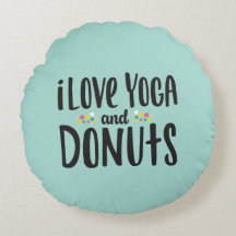 Yoga e travesseiro decorativo Rosquinha
