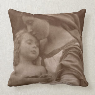 Almofada Retrato da mãe e da criança (foto do sepia)
