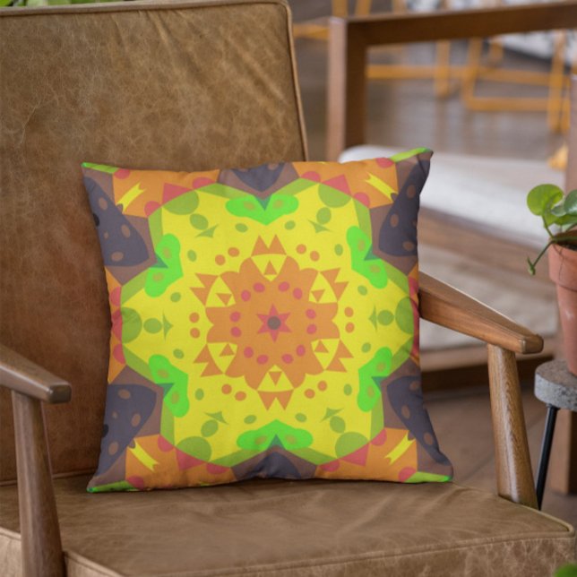 Almofada Retro Mandala Flor Laranja Amarelo e Verde (Criador carregado)