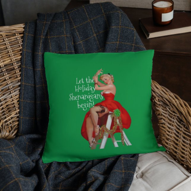 Almofada Retro Pinup Natal em Shenanigans (Criador carregado)