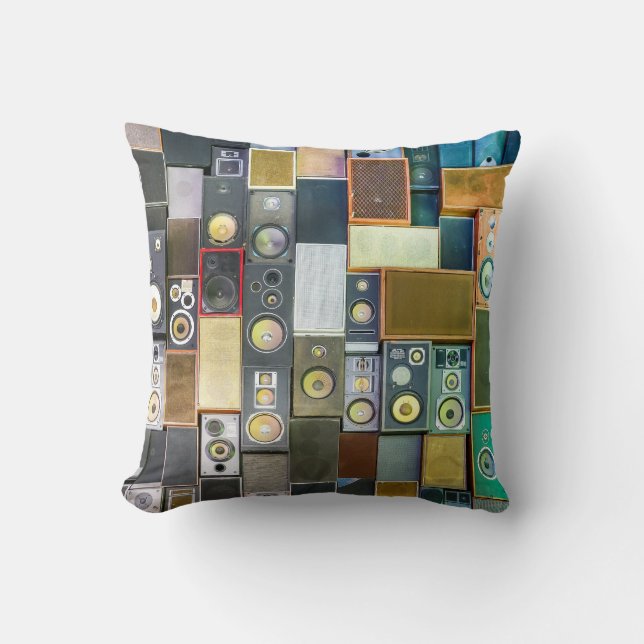 Almofada Retro Wall-Hung: Vintage Auto-falante Design (Frente)