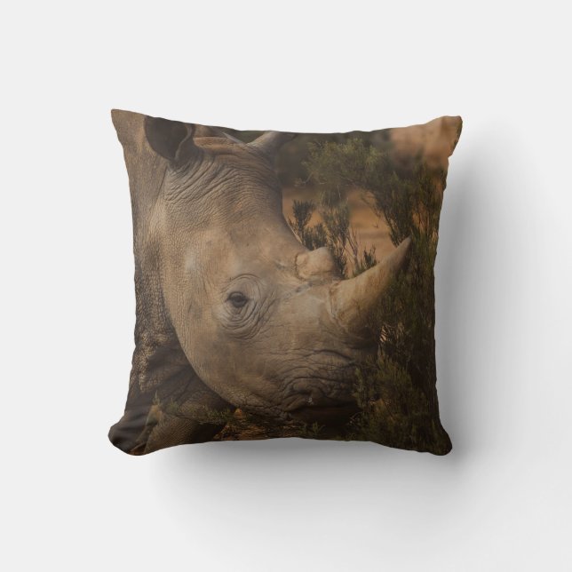 ALMOFADA RHINO SELVAGENS (Frente)