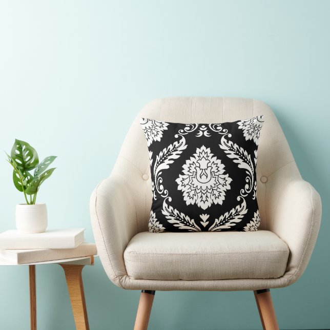 Almofada Rococo Damask Padrão Grande Branco no Preto (Cadeira)