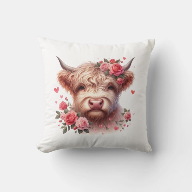 Almofada Romantic Highland Cow with Roses and Hearts – Whim (Frente)