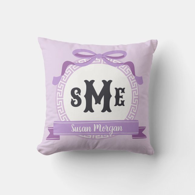 Almofada Roxo Lavanda com Laço em Chave Grega Reversa Monog (Frente)