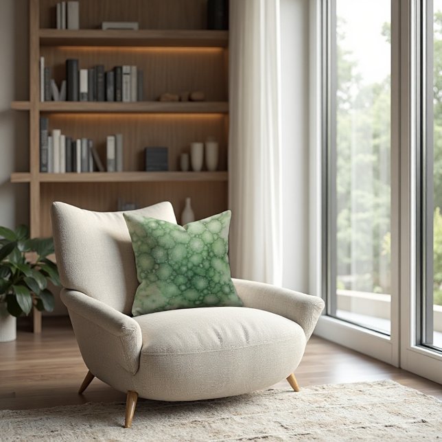 Almofada Sage Fenestrated Lichen Abstrato - Orgânico Modern (Cozy sage lichen pillow. A high-end botanical accent for organic modern living spaces.)