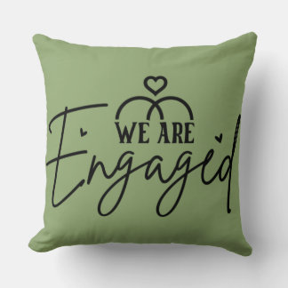 Almofada Sage Green Engagement Announcement Decorative