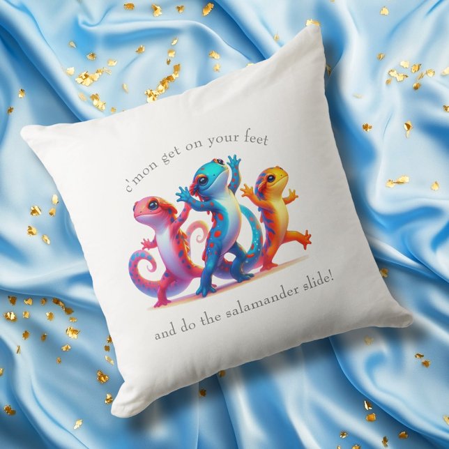 Almofada Salamandras Coloridas do Slide Salamander (Dancing Salamanders Throw Pillow Cover Photo)