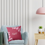 Almofada Script de nome de eucalipto cor-de-rosa magenta<br><div class="desc">Um fundo de cor magneta decorado com eucalipto rosa. Personalize e adicione um nome.</div>