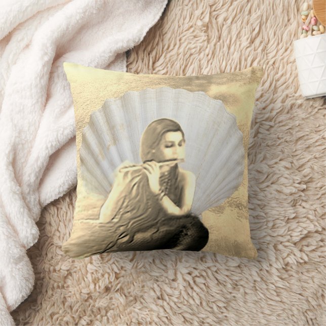 Almofada Seashell and Woman Playing Flute Throw Pillow (Cobertor)
