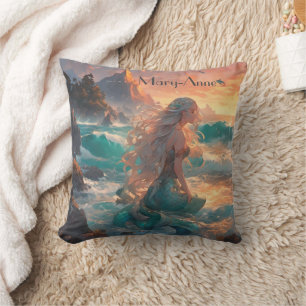 Almofada Sereia Whimsical, cabelo fluindo, oceano