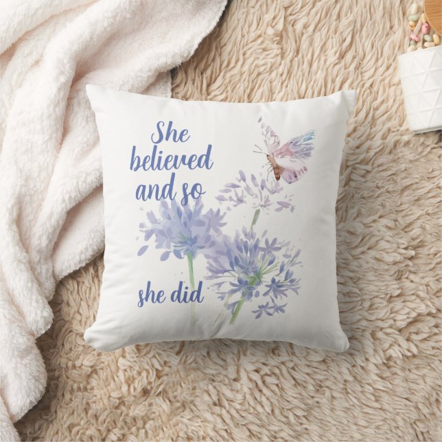Almofada She believed and so Motivational Quote Butterfly (Cobertor)