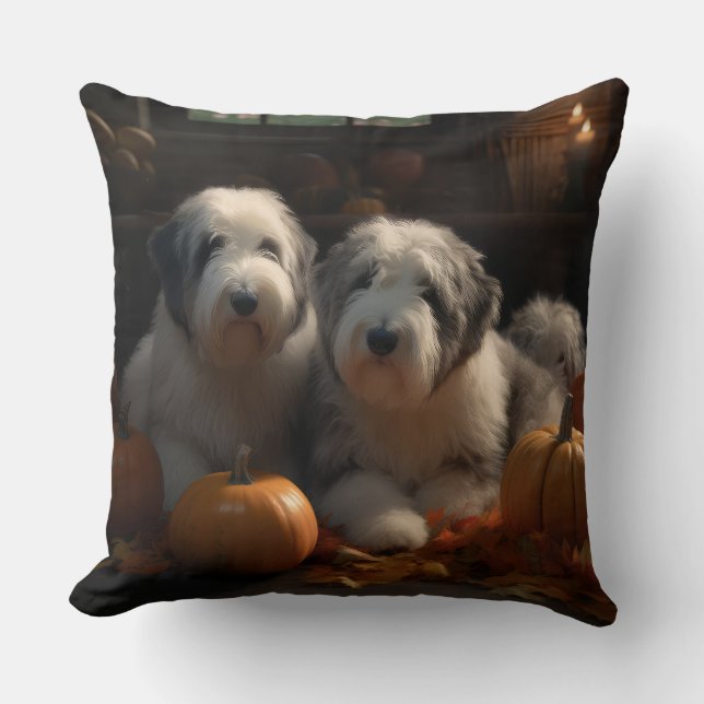 Almofada Sheepdog Inglês Puppy Autumn Delight Pumpkin (Frente)