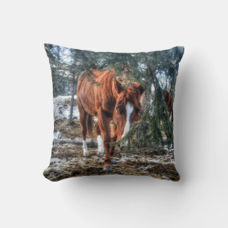 Almofada Shy Sorrel Mare e Branches Gift