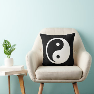 Almofada Símbolo Yin Yang - tatuagem sólida design 2
