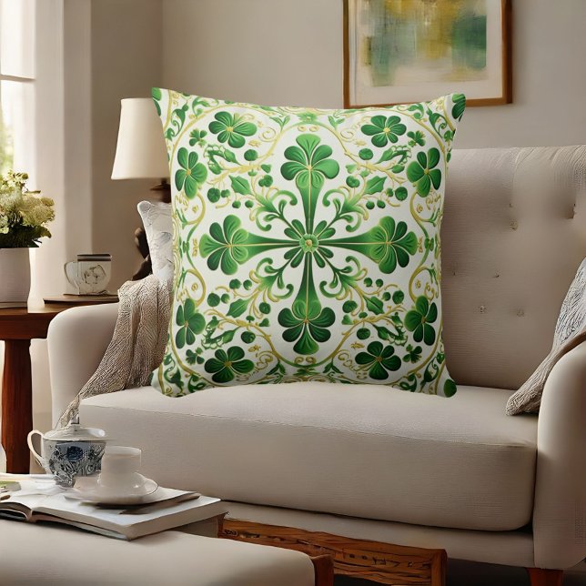 Almofada Sinal Celta Termo Irlandês (Celtic Sign Irish-themed Throw Pillow)