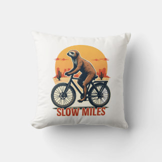 Almofada Sloth Cycling Vintage Adventure Mountain Ride