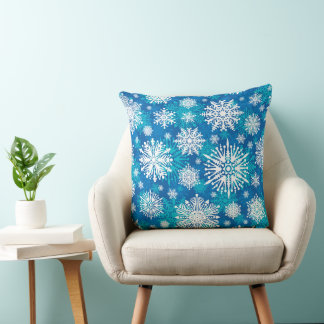 Almofada Snowflakes On Blue Throw Pillow