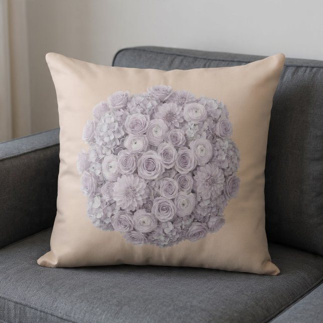 Almofada Soft Lavender & Pale Grey Floral (Criador carregado)