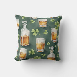 Almofada St. Patrick's Day Whiskey and Shamrocks Pattern